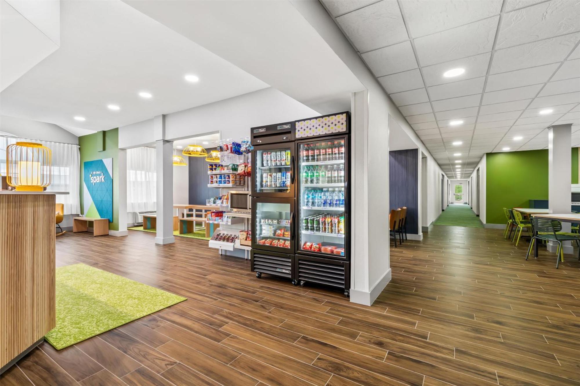 Spark By Hilton Barre Hotel 3*